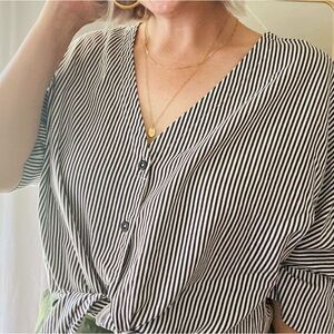 Like New Vetta Boyfriend Shirt